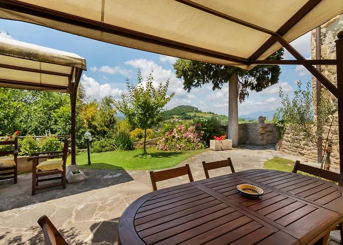 Rustic Holiday Home In Citt Di Castello With Swimming Pool