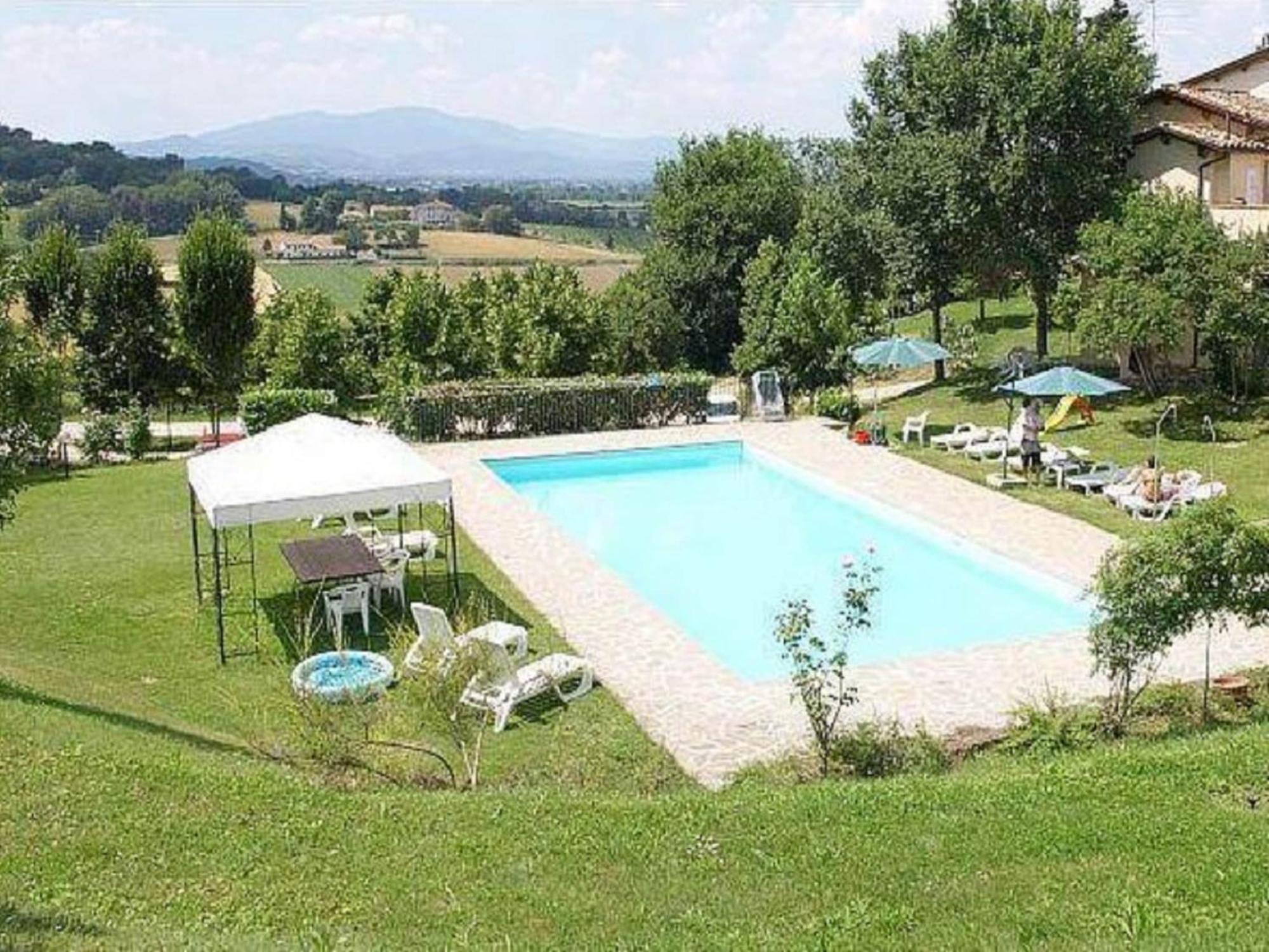 Rustic In Citt Di Castello With Swimming Pool Holiday home
